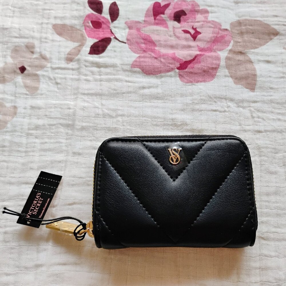 Small wallet whit zip